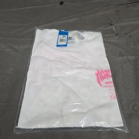 BAGGED ADIDAS ORIGINAL GRAPHIC TEE - SIZE LARGE