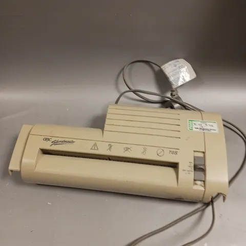 GBC SHREDMASTER SHREDDER