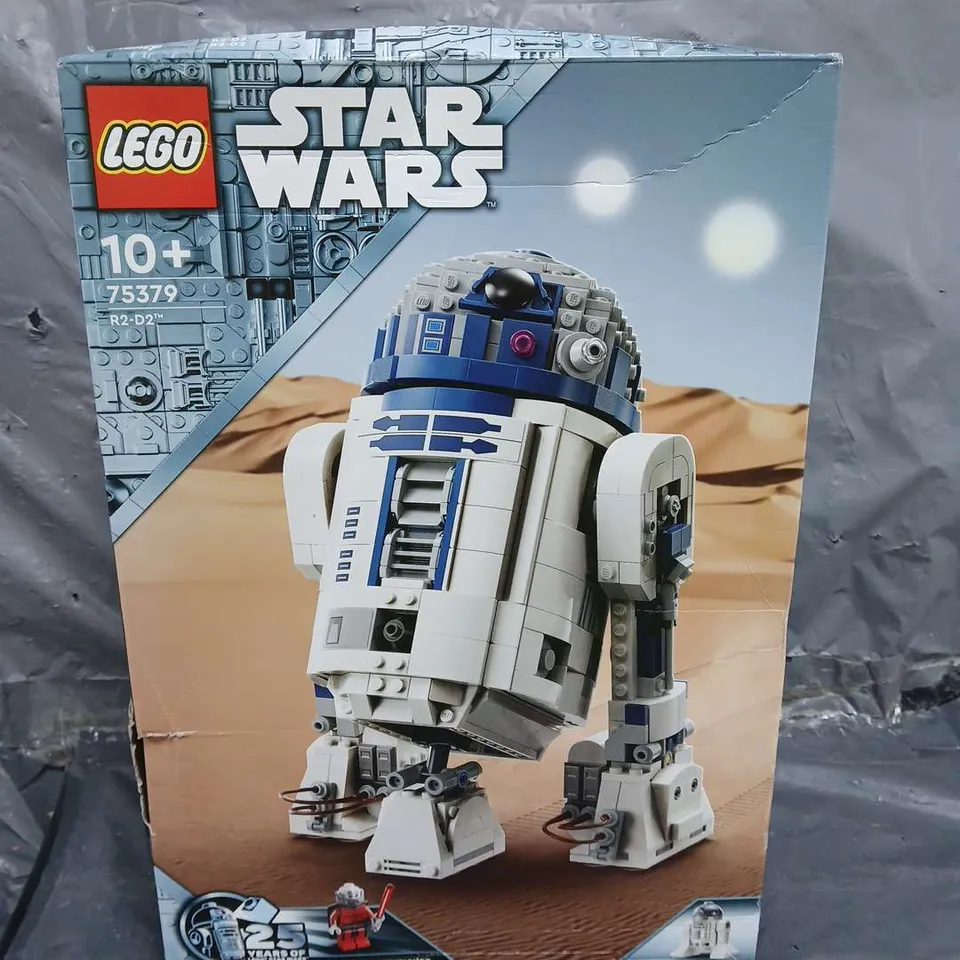 BOXED LEGO STAR WARS R2-D2 - 75379 RRP £89.99