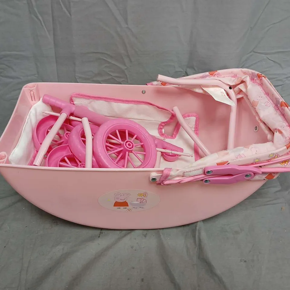 PEPPA PIG'S DOLL PRAM – PINK DOLL PUSHCHAIR