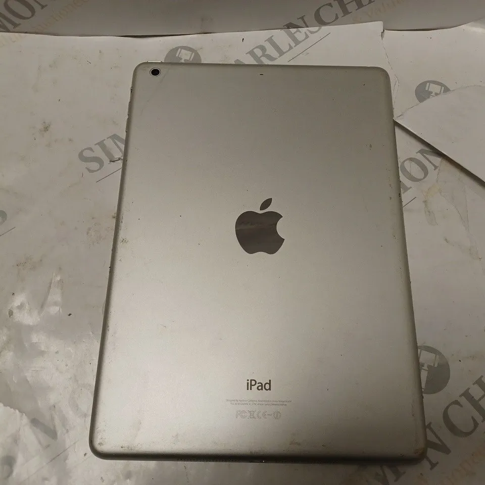 APPLE A1474 IPAD AIR 