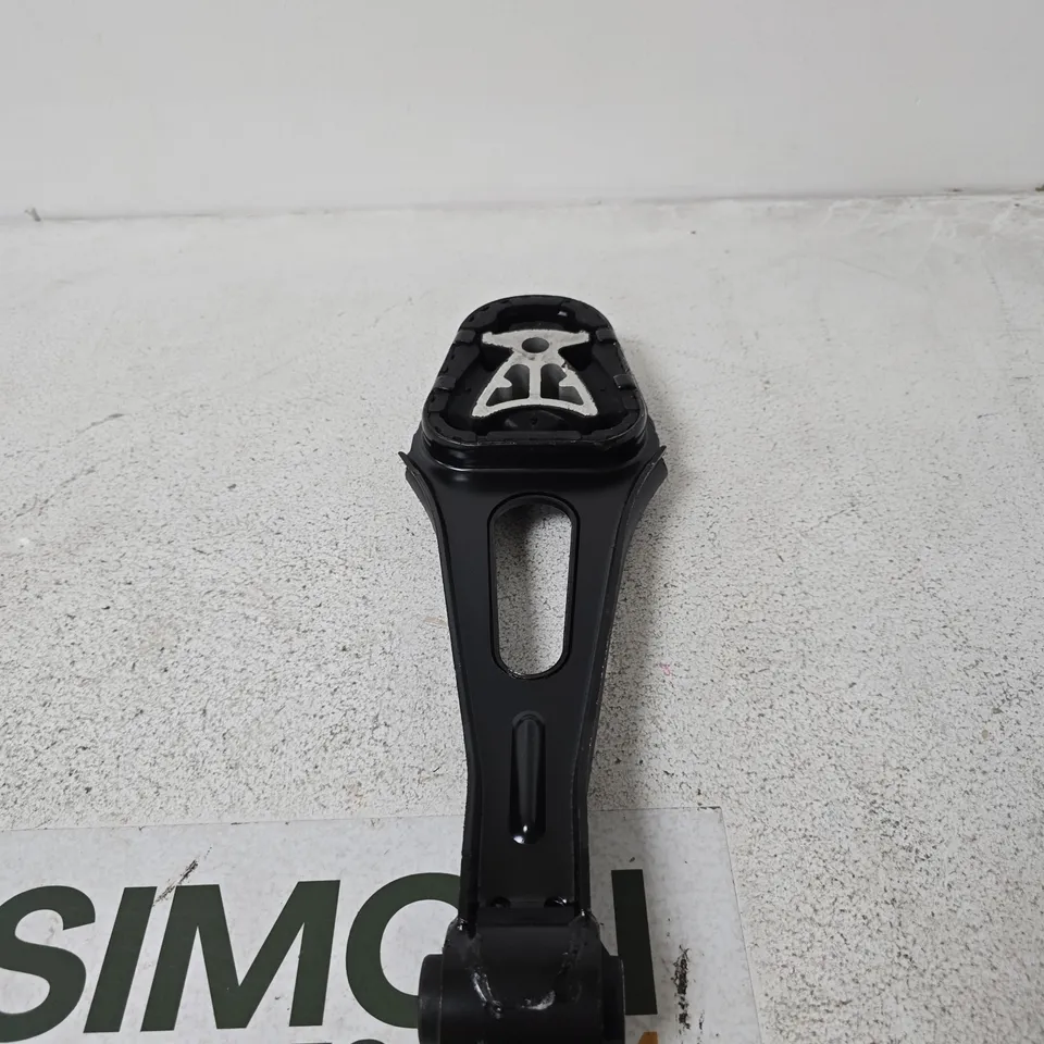 GEARBOX REAR ENGINE MOUNT
