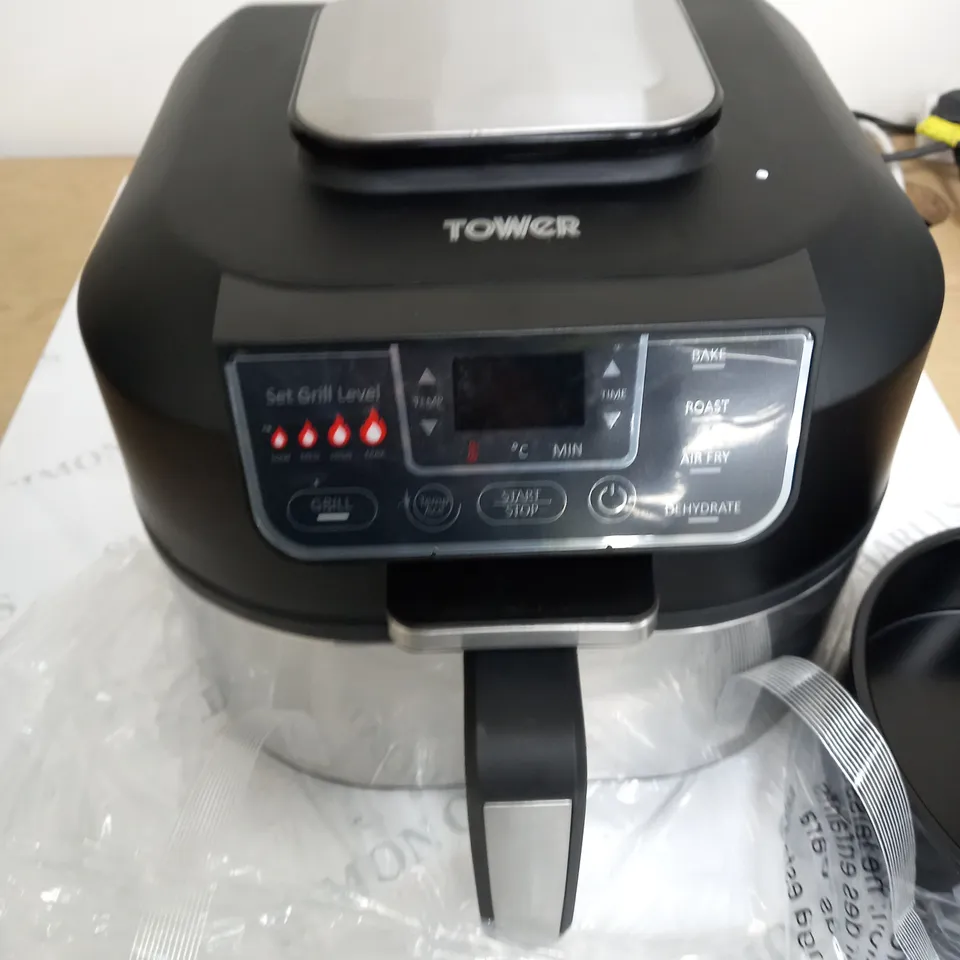 TOWER 5IN1 AIR FRYER & SMOKELESS GRILL