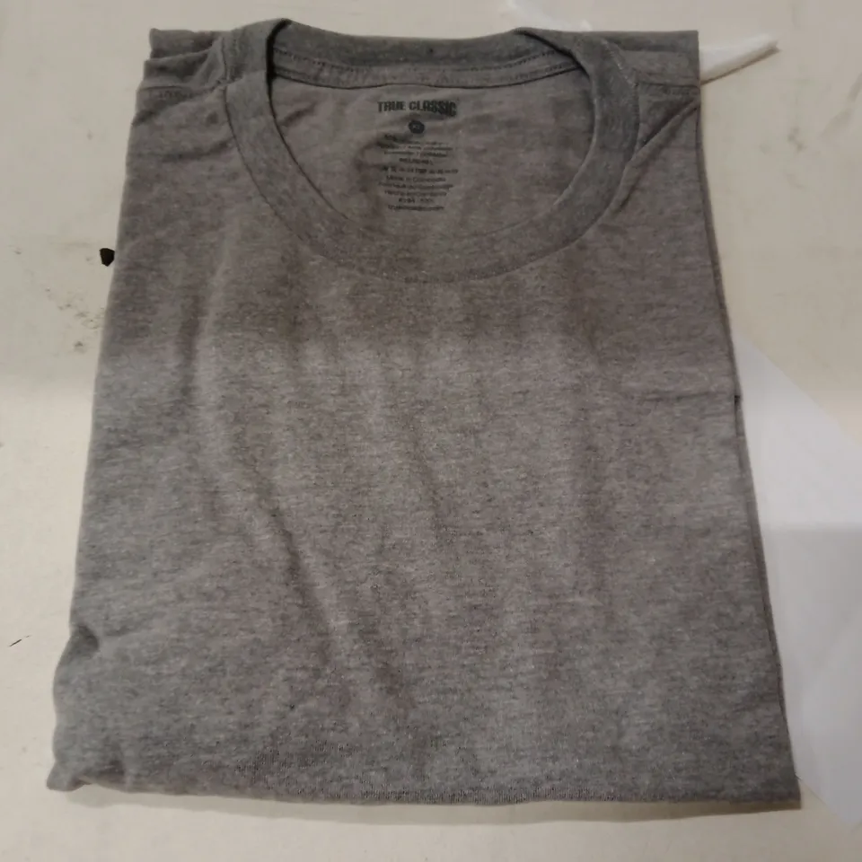 BOX TO CONTAIN APPROXIMATELY 10 TRUE CLASSIC TSHIRTS SIZES VARY