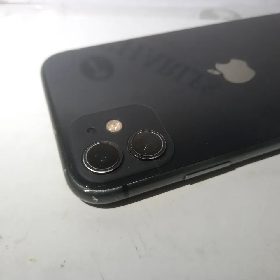 BOXED APPLE IPHONE 12 - BLACK