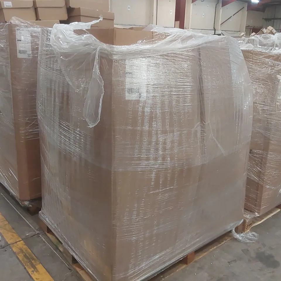 PALLET CONTAINING APPROXIMATELY 70x BRAND NEW ASSORTED DESIGNER SHOES INCLUDING: JD WILLIAMS BOOTS, SIMPLY BE SANDALS, ANTHOLOGY SANDALS ECT
