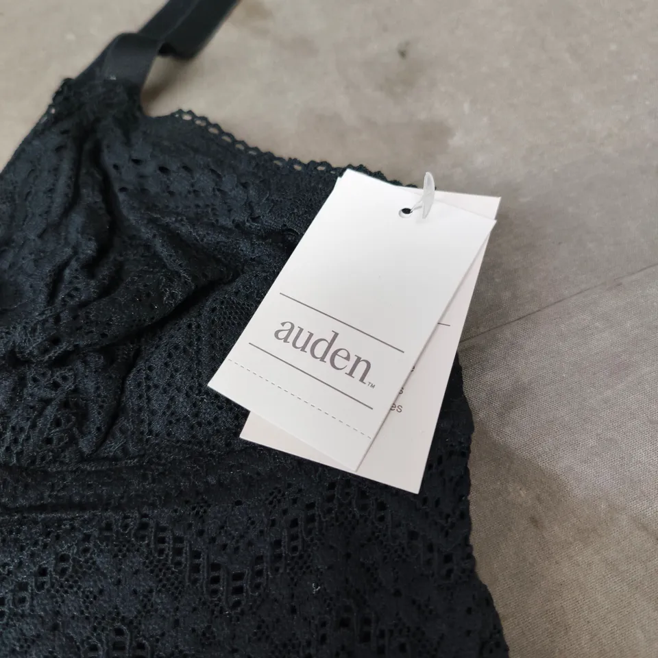 2 X AUDEN LACE BRALETTE – BLACK MEDIUM