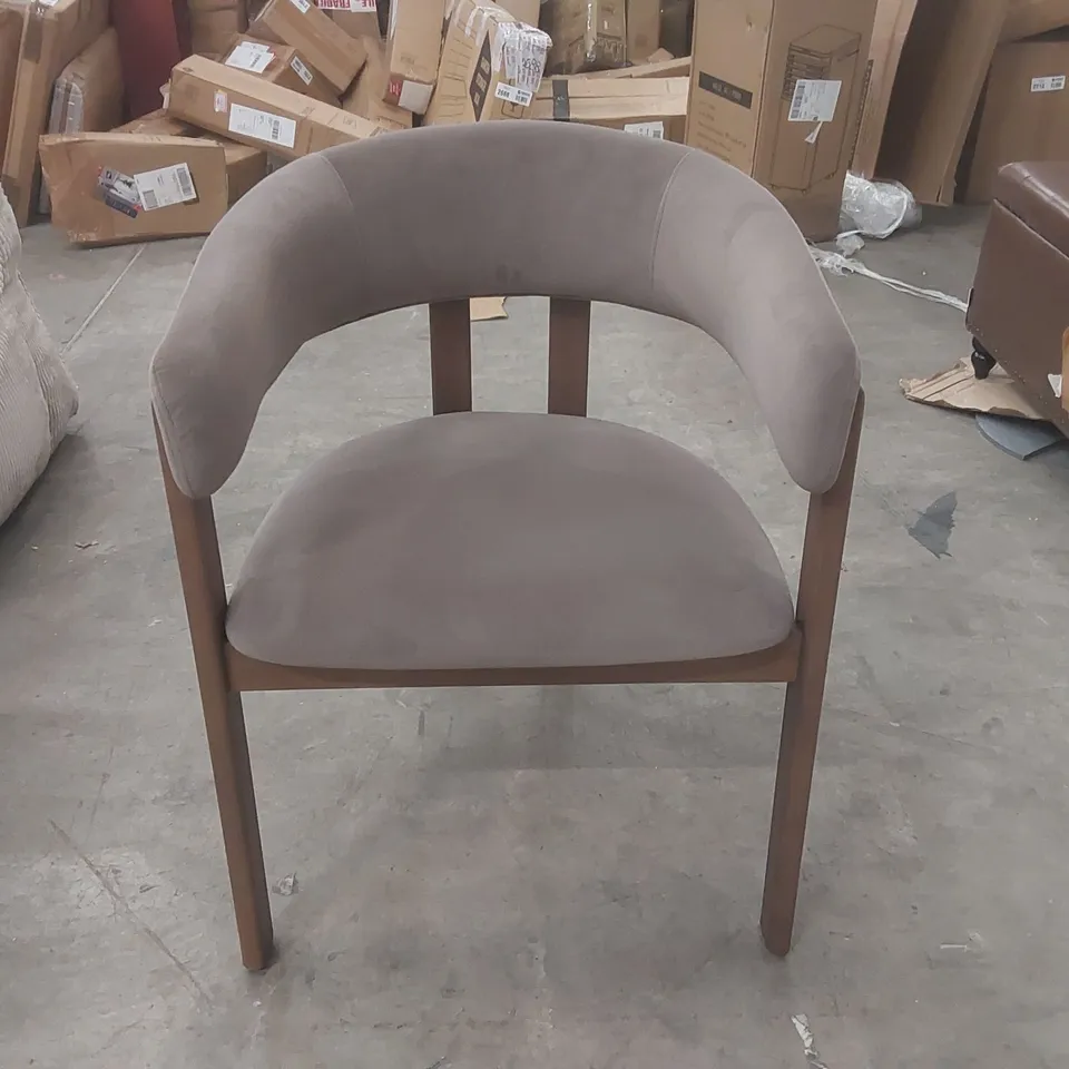 DESIGNER VELVET UPHOLSTERED DINING CHAIR WITH WOODEN FRAME
