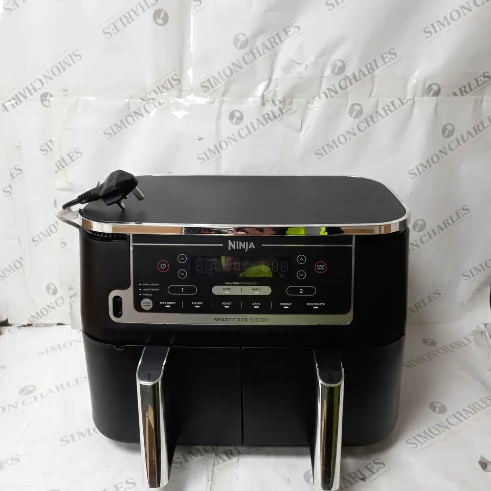 BOXED NINJA FOODI MAX DUAL ZONE 9.5L AIR FRYER AF451UK