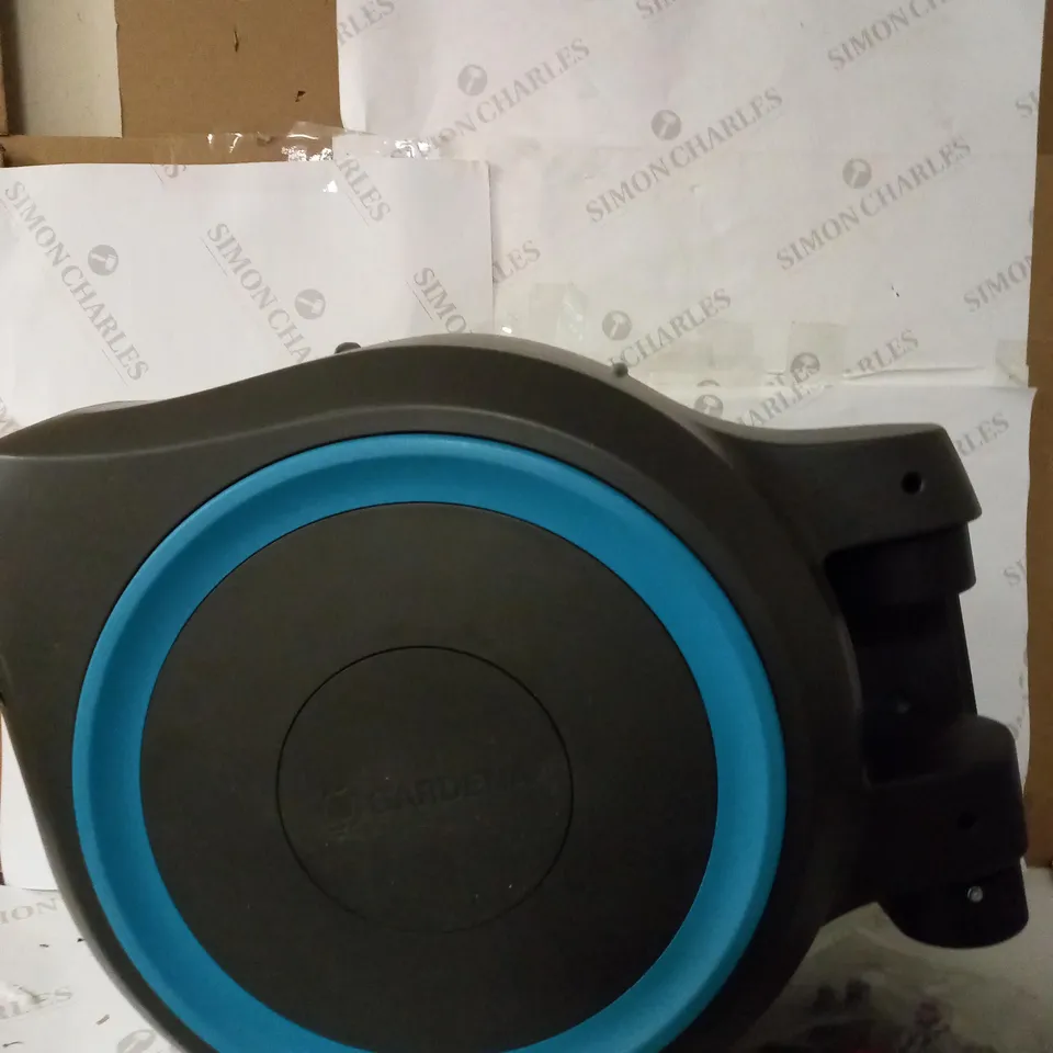 GARDENA WALL MOUNTED HOSE BOX ROLLUP
