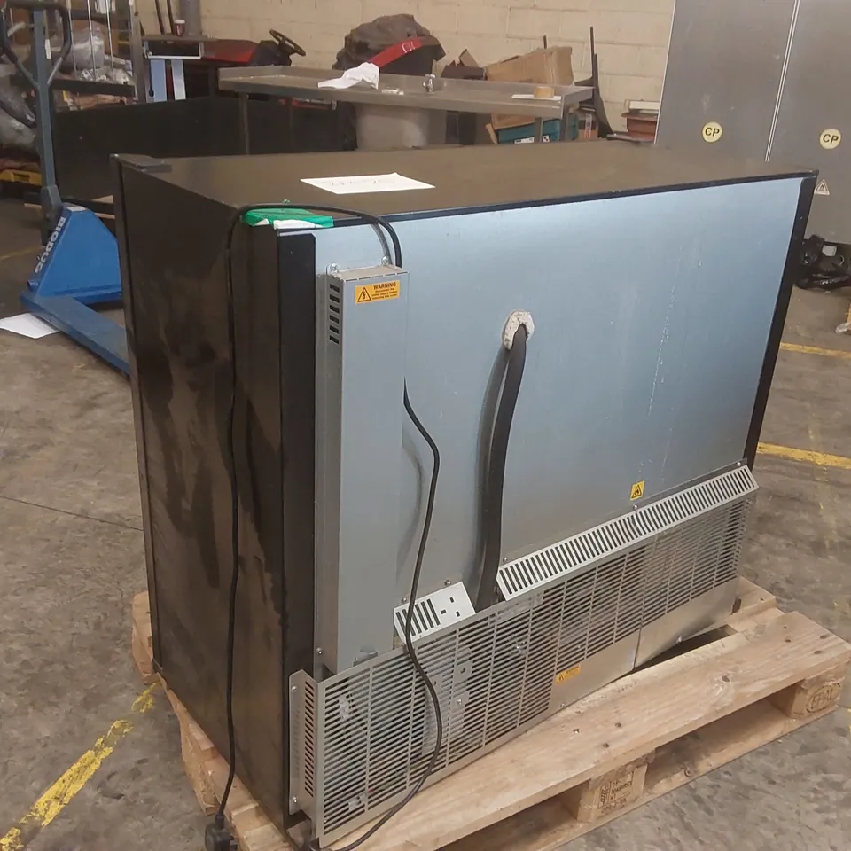AUTONUMIS COMMERCIAL DOUBLE DISPLAY FRIDGE