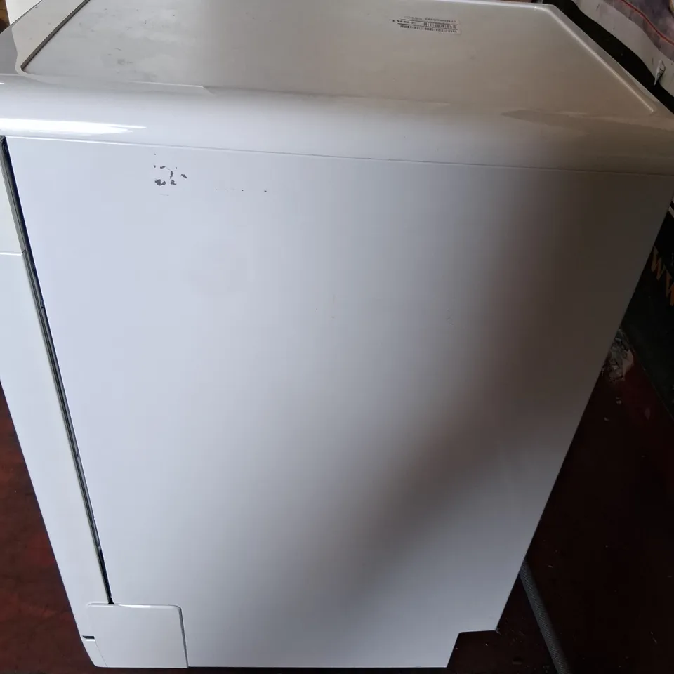 INDESIT IN2FD10CS70WUK PUSH GO DISHWASHER