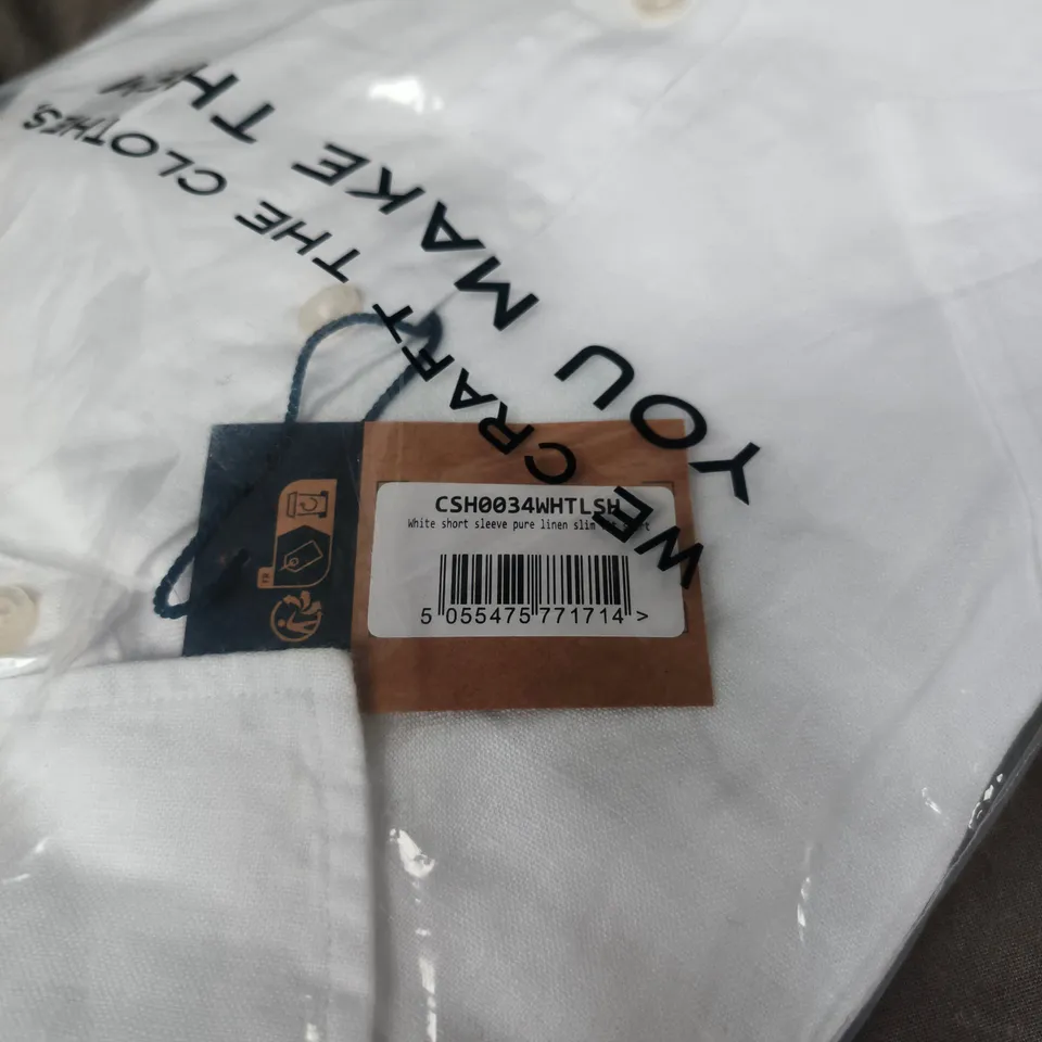 CHARLES TYRWHITT WHITE SHORT SLEEVE PURE LINEN SLIM FIT LARGE BAGGED WITH TAGS