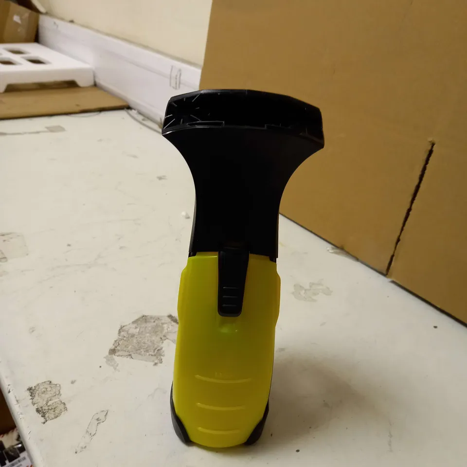 KÄRCHER WV BLACK EDITION WINDOW VAC