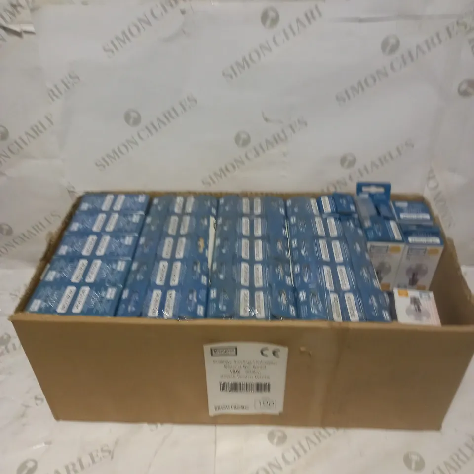LOT TO CONTAIN APPROXIMATELY 95 CROMPTON ROUND BC-B22ND 18W 240V CLEAR GLASS 2700K WARM LIGHT BULBS 