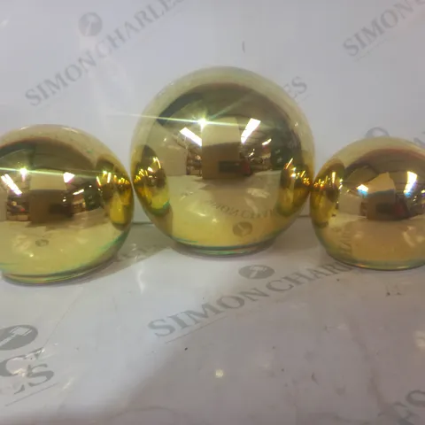 BUNDLEBERRY BY AMANDA HOLDEN SET OF 3 INFINITY SPHERES IN GOLD