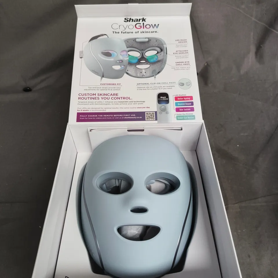SHARK CRYOGLOW FACIAL SKINCARE MASK DEVICE – BOXED