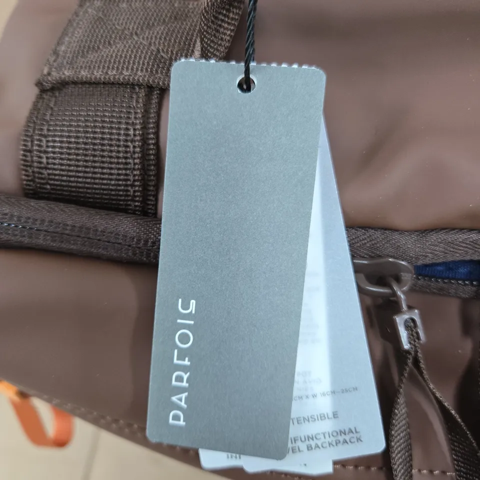 PARFOIS EXTENSIBLE MULTIFUNCTIONAL TRAVEL BACKPACK – BROWN