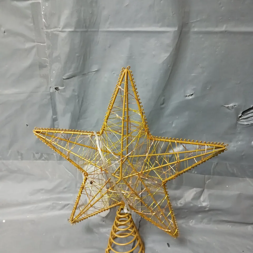 BOXED GOLD LIGHT UP TREE TOPPER RRP £17.99