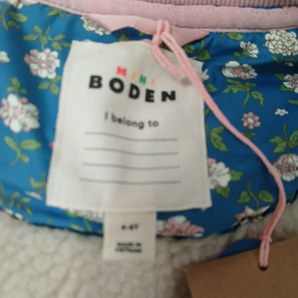 MINI BODEN KIDS’ FLORAL PRINT PADDED JACKET – BLUE, 110CM