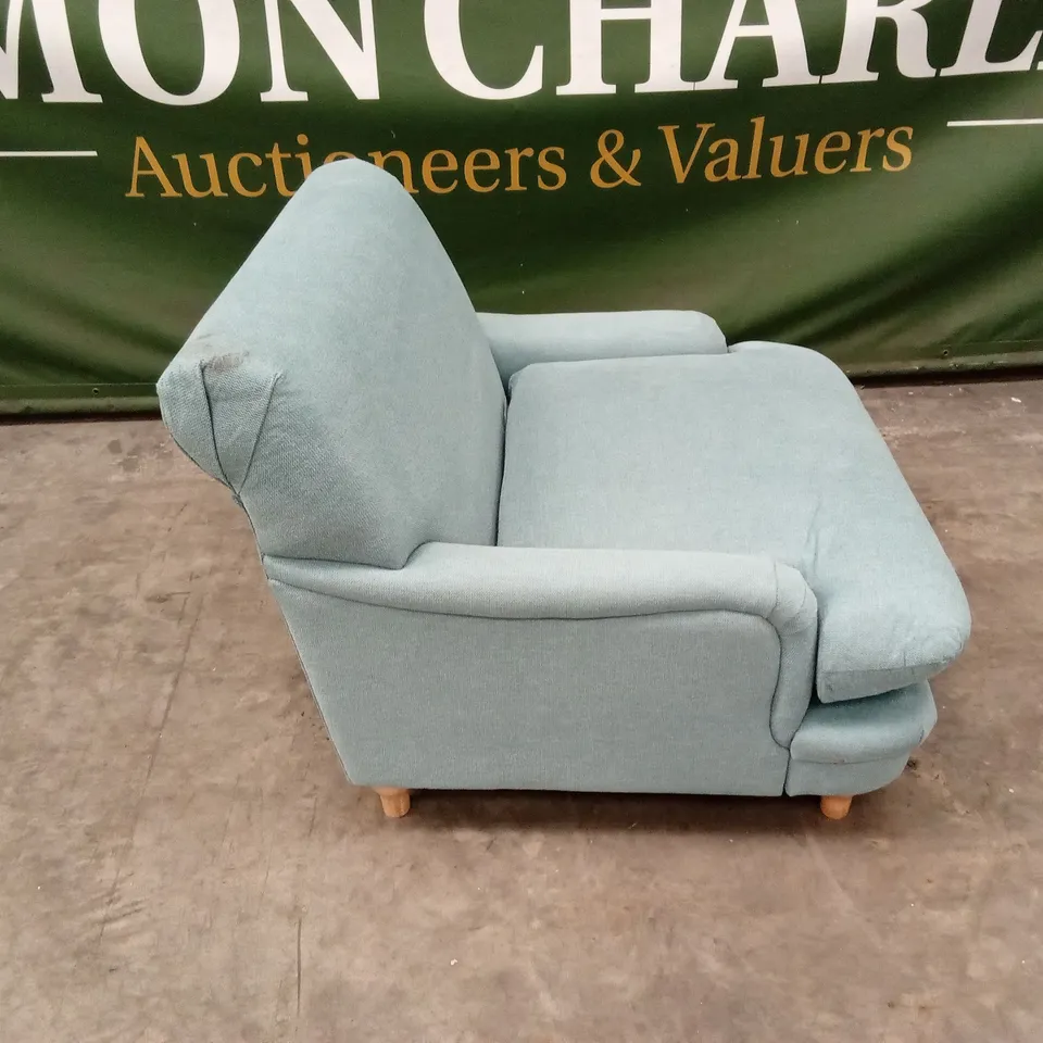 LPD HOME PLUMPTON CHAIR, DUCK EGG BLUE WEAVE