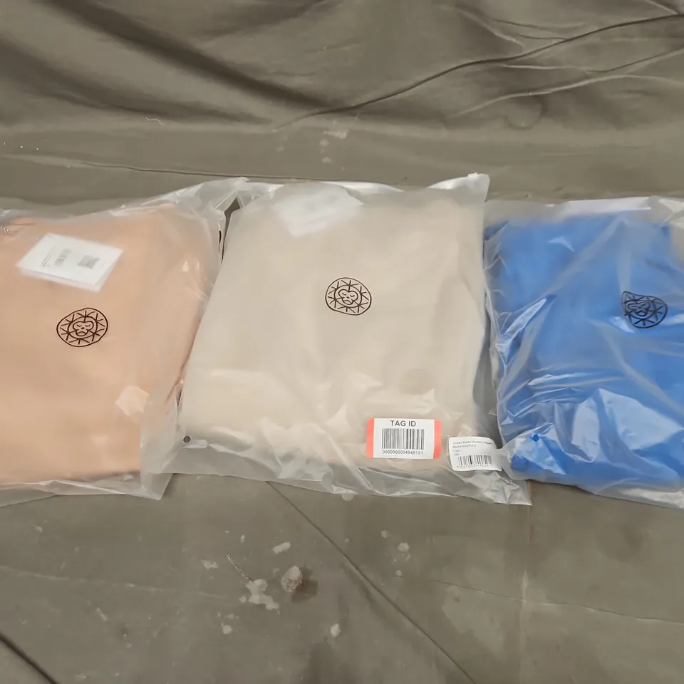 APPROXIMATELY 20 ASSORTED BAGGED UNISEX BRASS MONKEY JOGGERS IN VARIOUS SIZES TO INCLUDE COLOURS SUCH AS CORAL, CLAY, BLUE, ETC