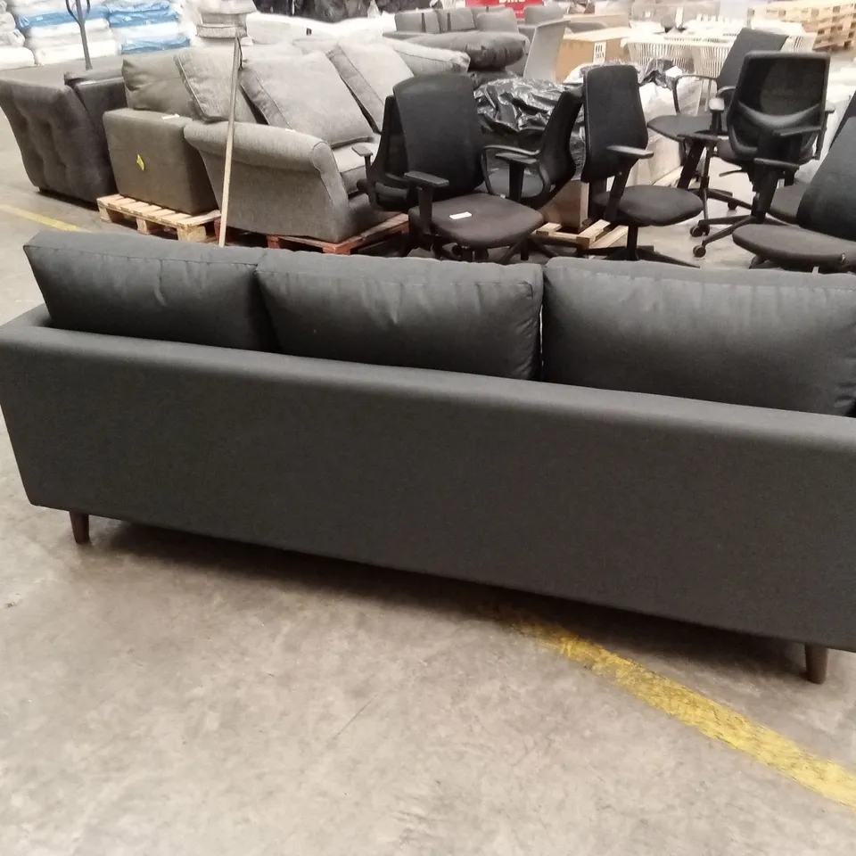 STANBERRY 3 SEATER OUTDOOR SOFA WITH 2 BOLSTER CUSHIONS IN GREY RRP £1399
