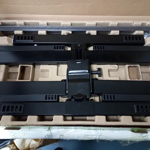SANUS FLF325-B2 FULL MOTION 47-90" TV BRACKET