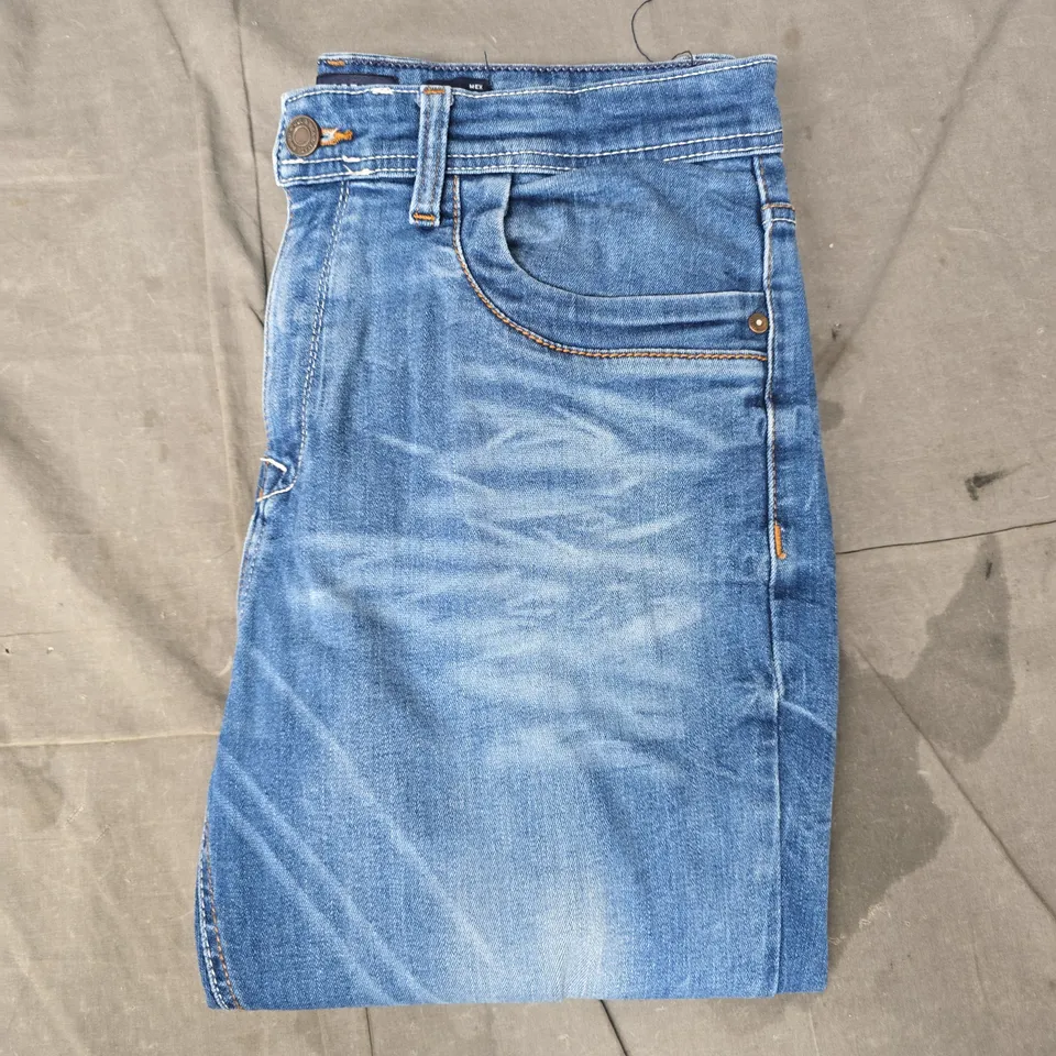 PULL & BEAR JEANS IN BLUE SIZE EU 46