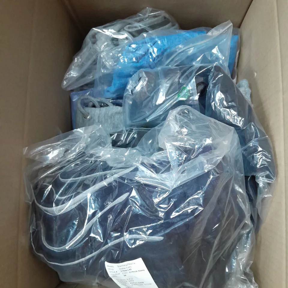 LOT OF APPROX 12 CLOTHING ITEMS IN VARIOUS BRANDS, STYLES, COLOURS AND SIZES