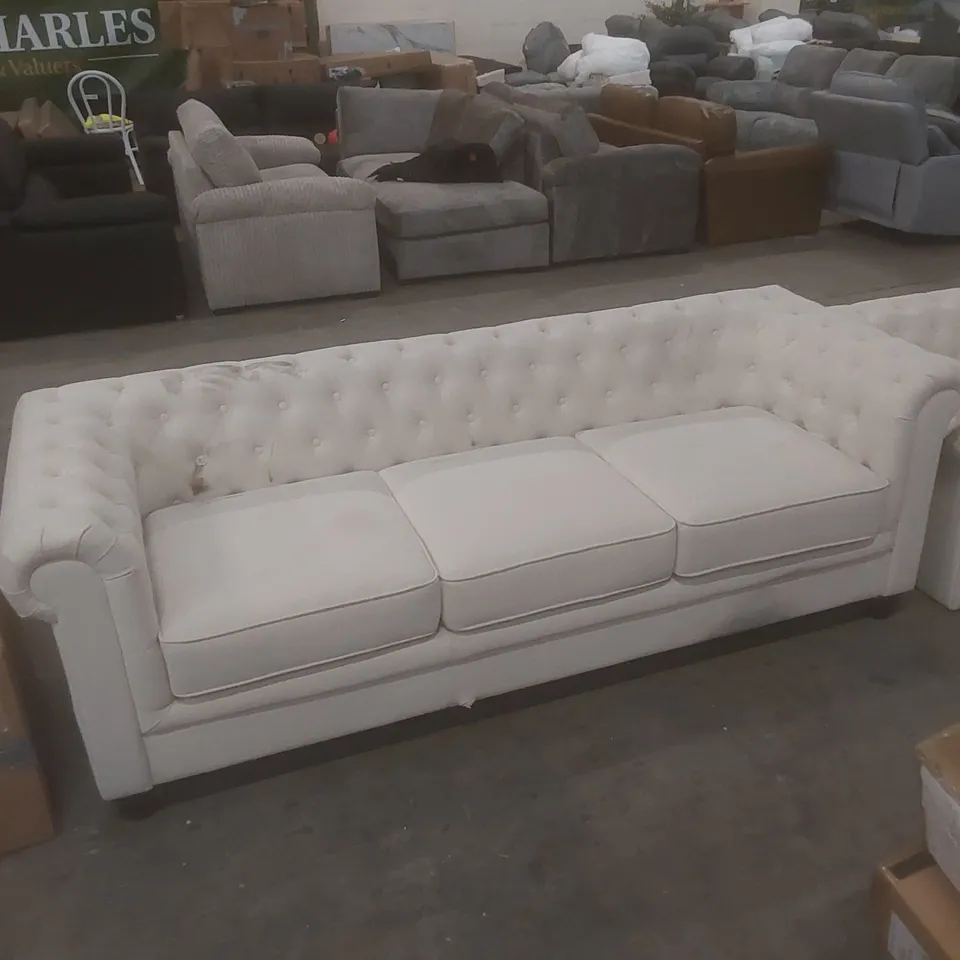 DESIGNER CHESTERFIELD 3 SEATER FABRIC UPHOLSTERED SOFA - CREAM