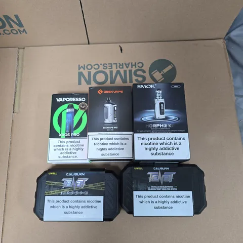 BOX OF APPROXIMATELY 30 ASSORTED E-CIGARETTES AND ACCOMPANIMENTS TO INCLUDE: SMOK MORPH3 