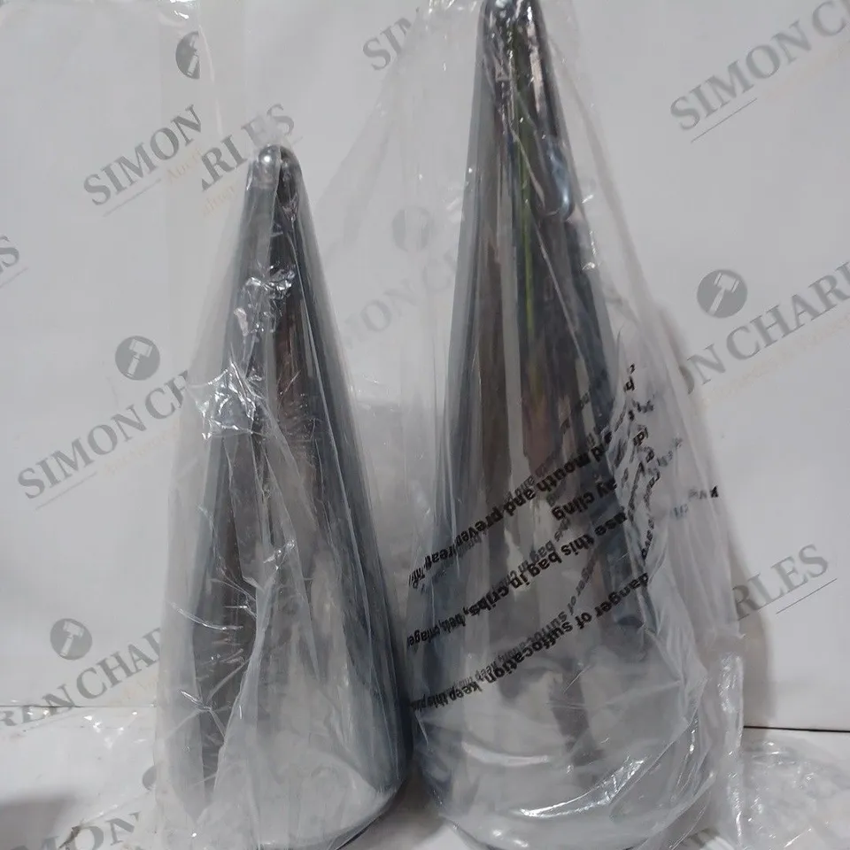 BOXED KELLY HOPPEN SET OF 2 INDOOR OUTDOOR PRELIT GLASS DECOR - REFLECTIVE CONES