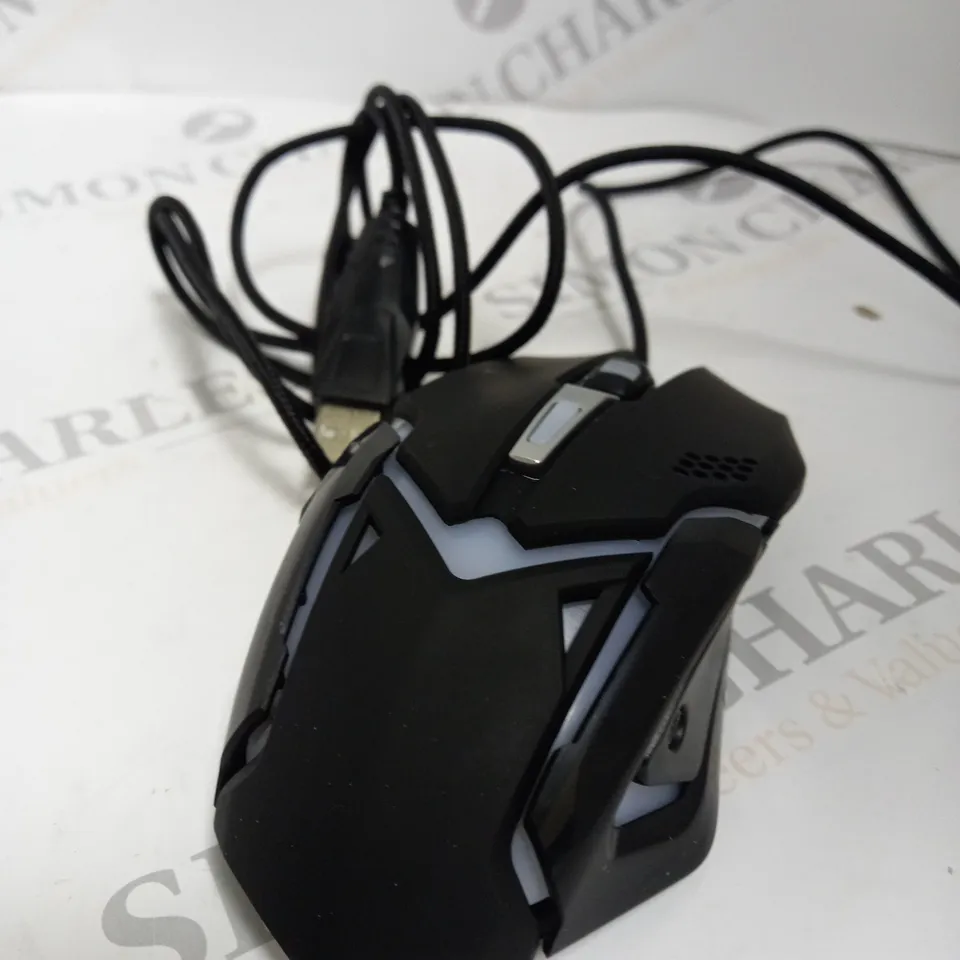 BOXED ASDATECH ILLUMINATING GAMING MOUSE