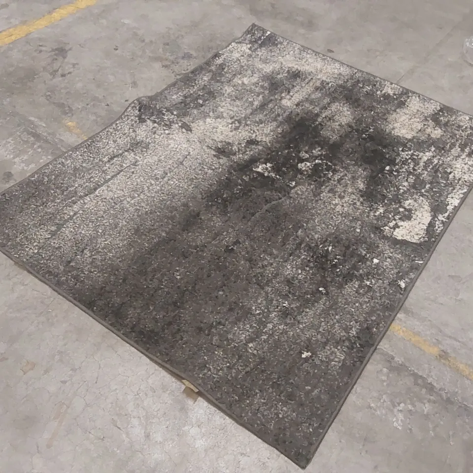 THOMAS WILTON OPULENCE RUG - 120 x 160cm