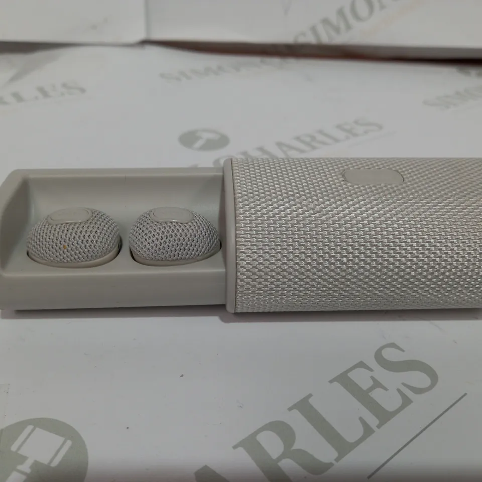JQM MODEL HX-EP910 WIRELESS HEADPHONES