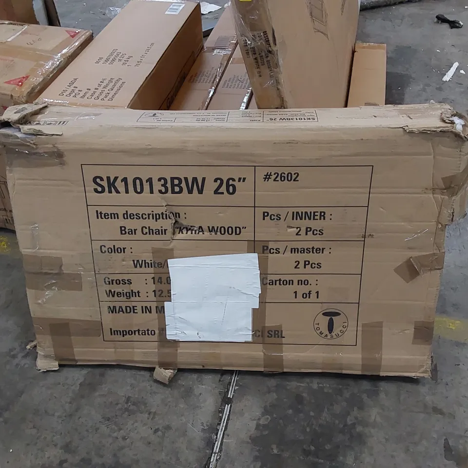 BOXED SET OF 2 WOODEN BAR CHAIRS (1 BOX)