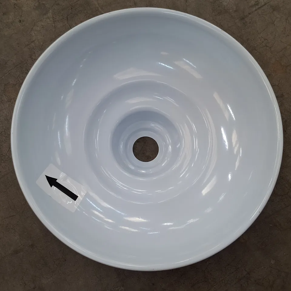 BOXED CLARITY WALL SCONCE 