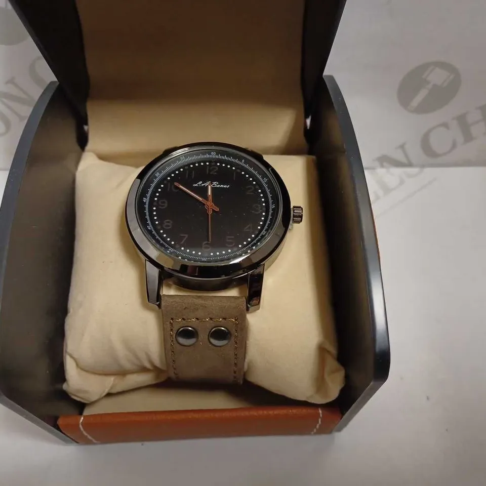 LA BANUS VINTAGE LEATHER STRAP WRISTWATCH 