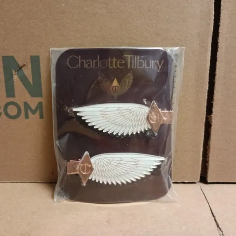 CHARLOTTE TILBURY WING HAIR CLIPS