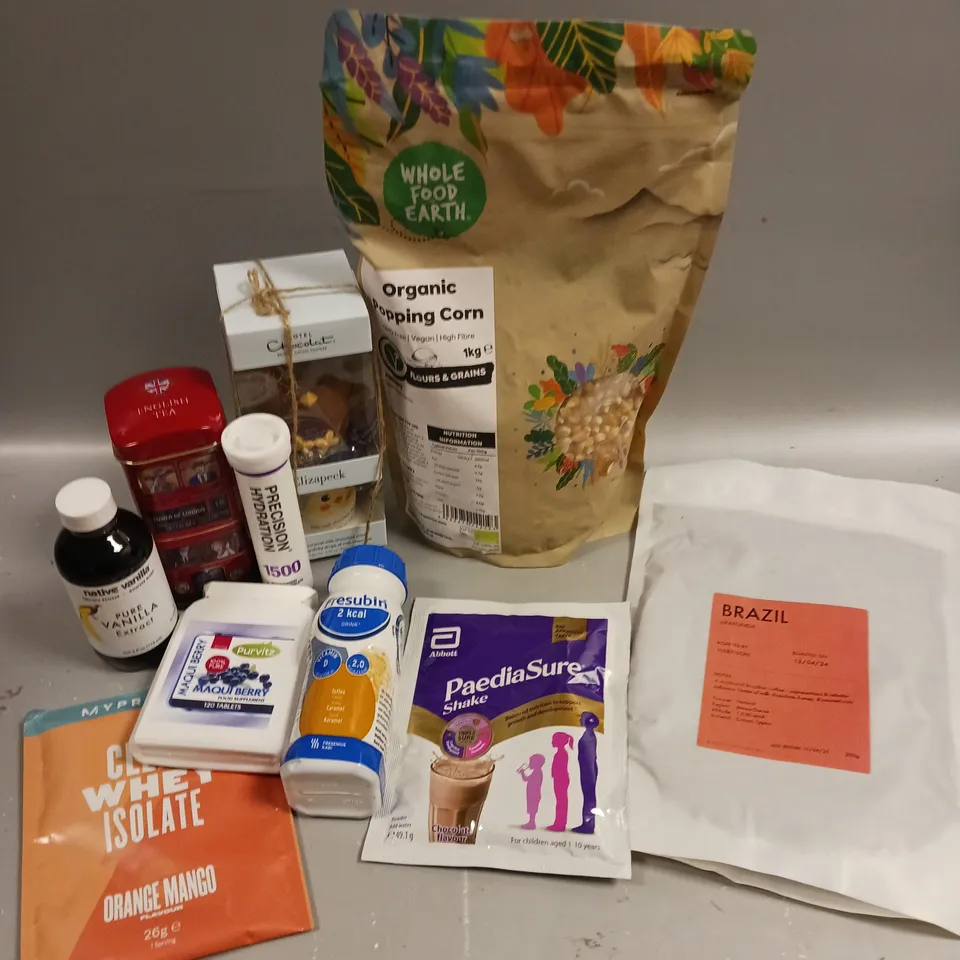 APPROXIMATELY 20 ASSORTED FOOD/DRINKS PRODUCTS TO INCLUDE ORGANIC POPPING CORN, FRESUBIN SUPPLEMENT DRINK, PURE VANILLA EXTRACT ETC