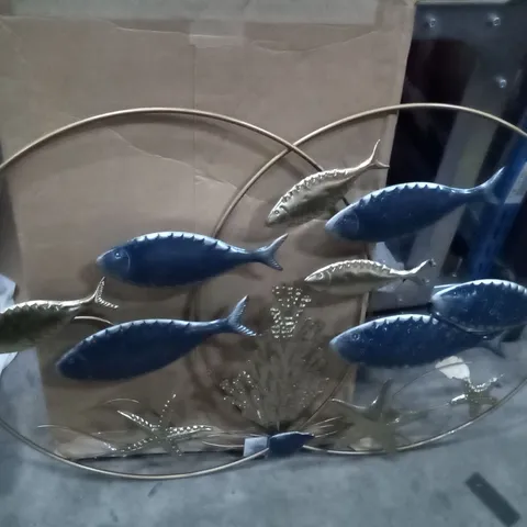 BOXED FISH WALL DECOR