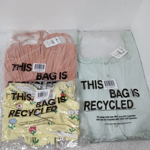 APPROXIMATELY 30 ASSORTED CLOTHING ITEMS IN VARIOUS SIZES, COLOURS & STYLES TO INCLUDE EMILY RUFFLE TOP, LOTTIE TWO PIECE SWIM SET, EMILY MICRO TOP, ETC