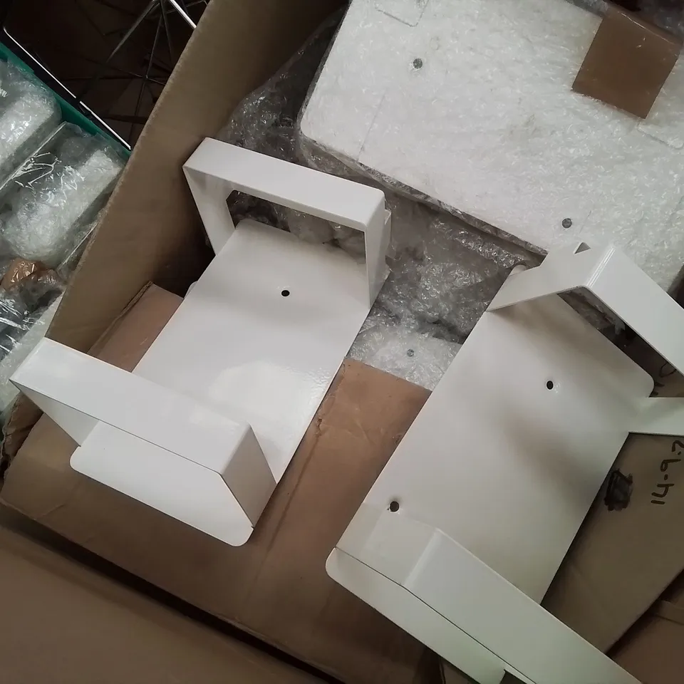 PALLET OF ASSORTED ITEMS, INCLUDING PHONE & ETHERNET WALL PLUGS, WIRE STANDS, METAL WALL HOLDERS 