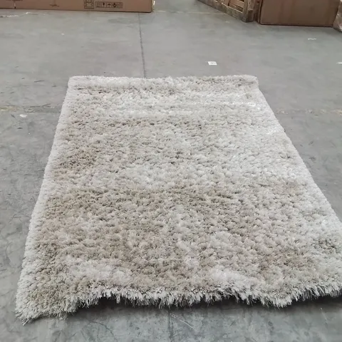 QUALITY DESIGNER AREA RUG - APPROXIMATELY 230CM X 160CM - NATURAL