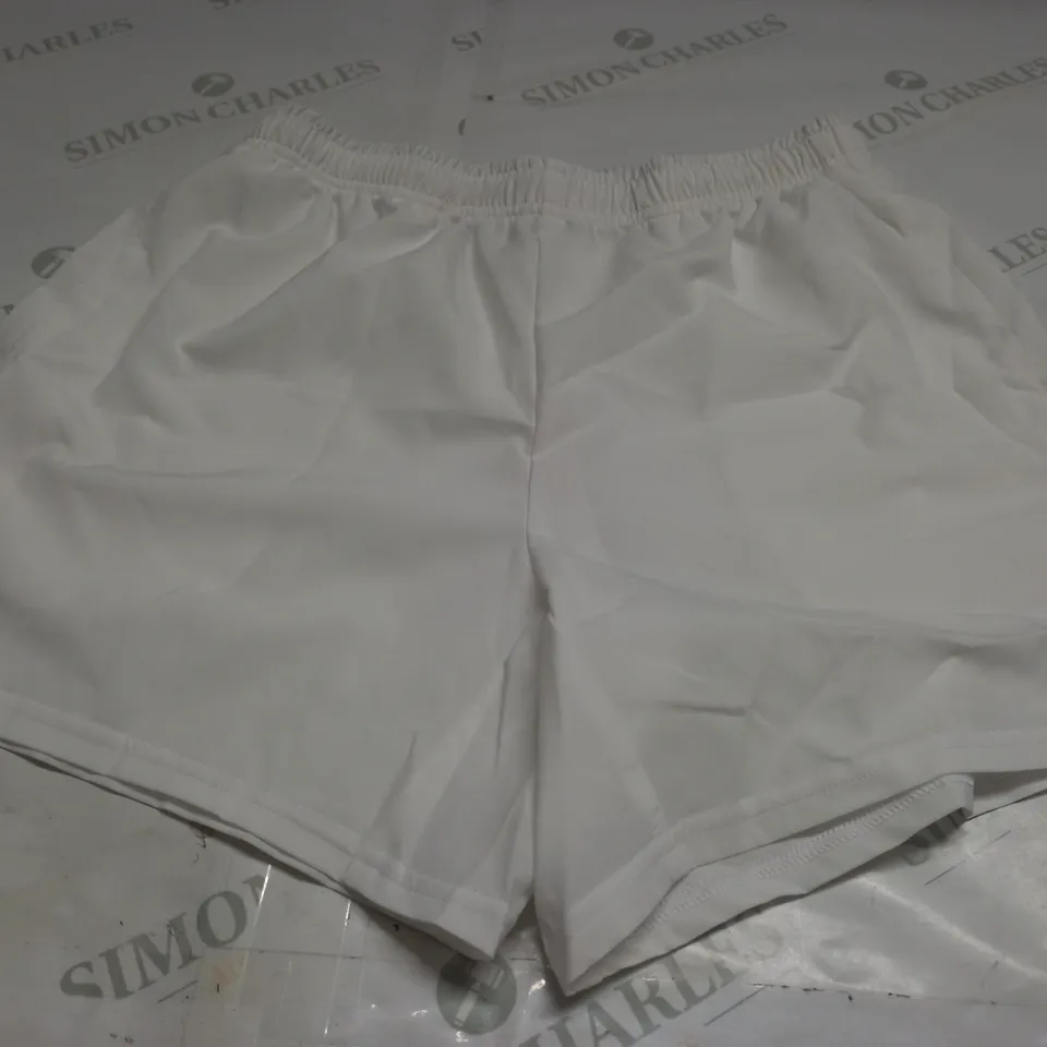 GYMSHARK MENS SHORTS IN WHITE - SMALL