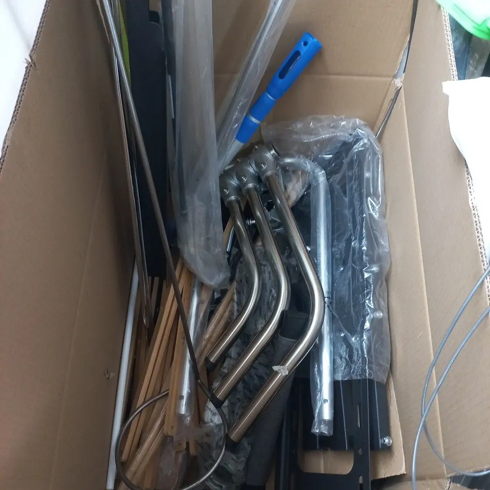 large quantity of assorted poles, rods, tools fittings and trims to include greenmineral 4m, drain rod set and broom poles
