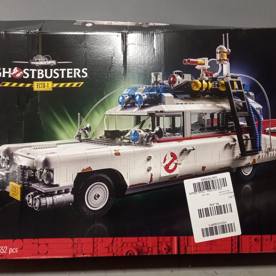 BOXED LEGO GHOSTBUSTERS ECTO-1 10274 RRP £179.99