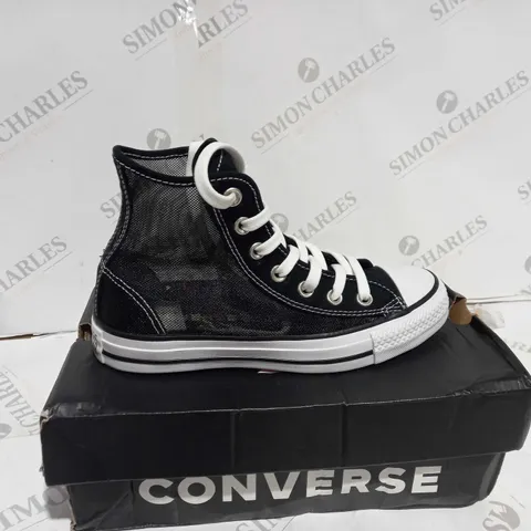 BOXED WOMEN CTAS HI BLACK & WHITE SHOES - UK SIZE 4