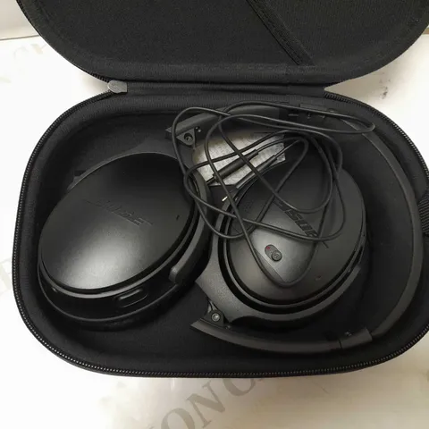 BOSE QUIETCOMFORT 35 (SERIES II) WIRELESS HEADPHONES